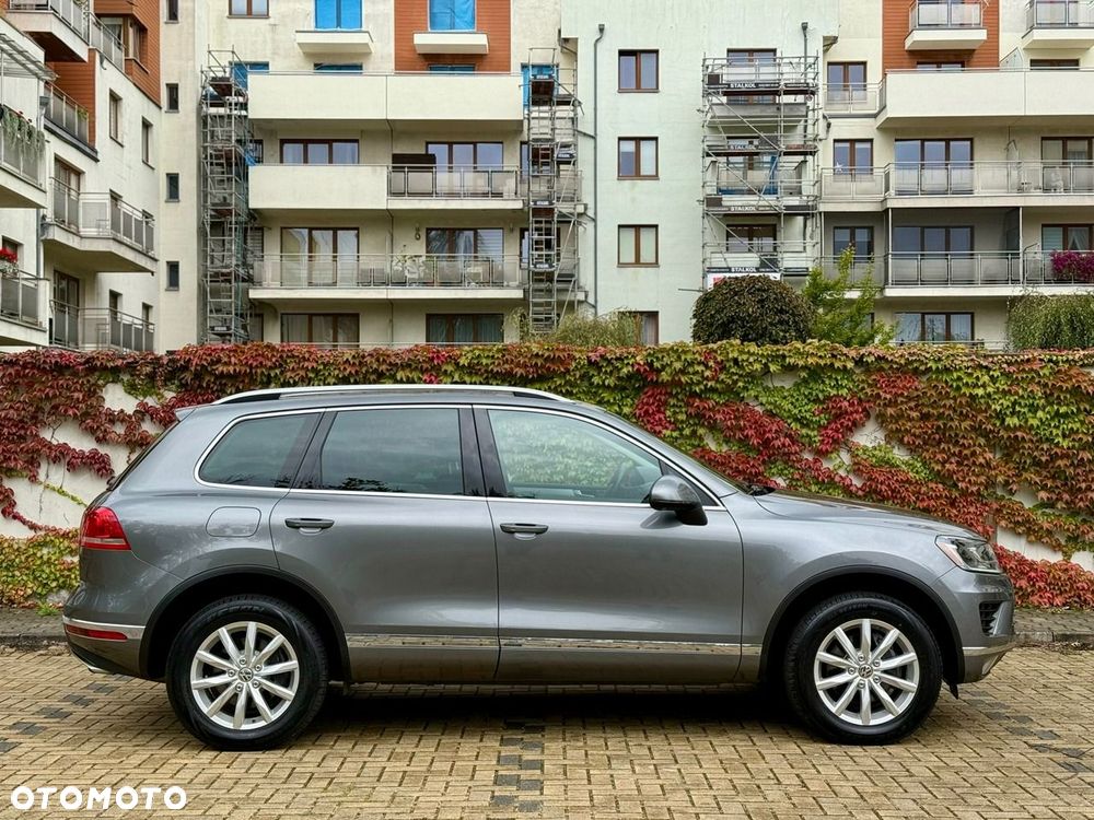 Volkswagen Touareg - 14