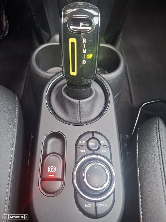 MINI 3 Portas Cooper SE Yours - 23