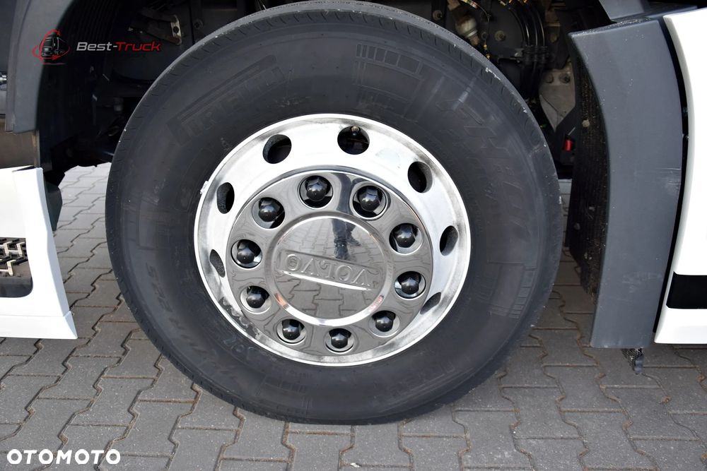 Volvo FH500  XL  |  I-SAVE |  STANDARD |  ZBIORNIKI 1220 L |  FULL LED  |  I-PARK COOL - 18