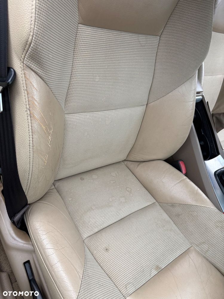 Volvo S60 2.4D5 Kinetic - 26