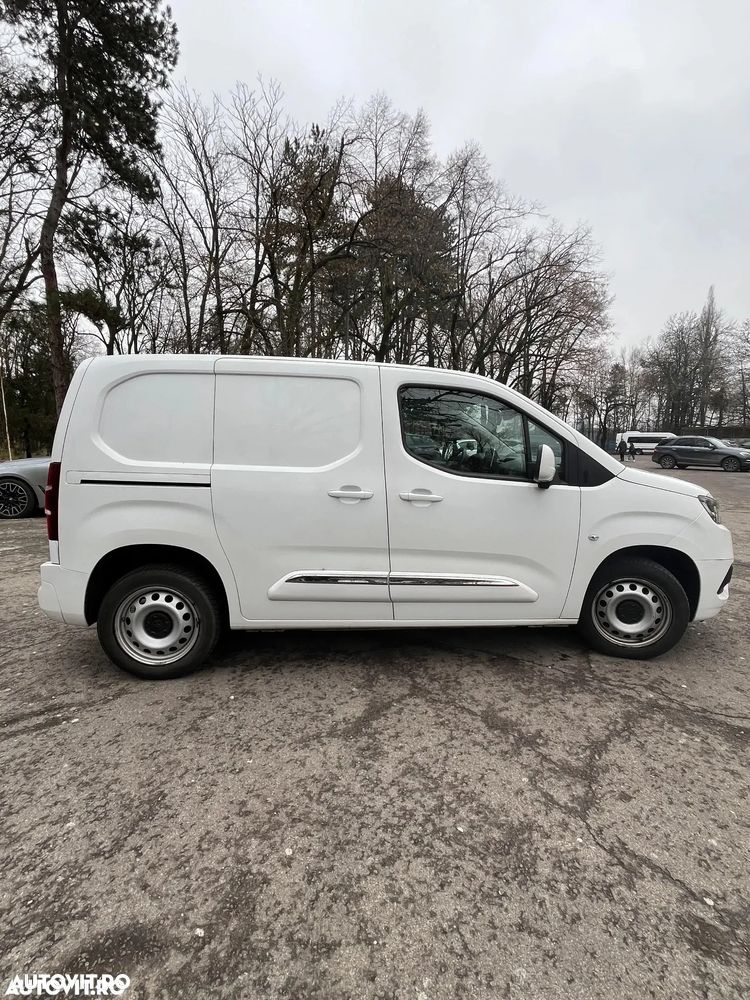 Toyota Proace 1.5 D-4D L1 Lounge - 9