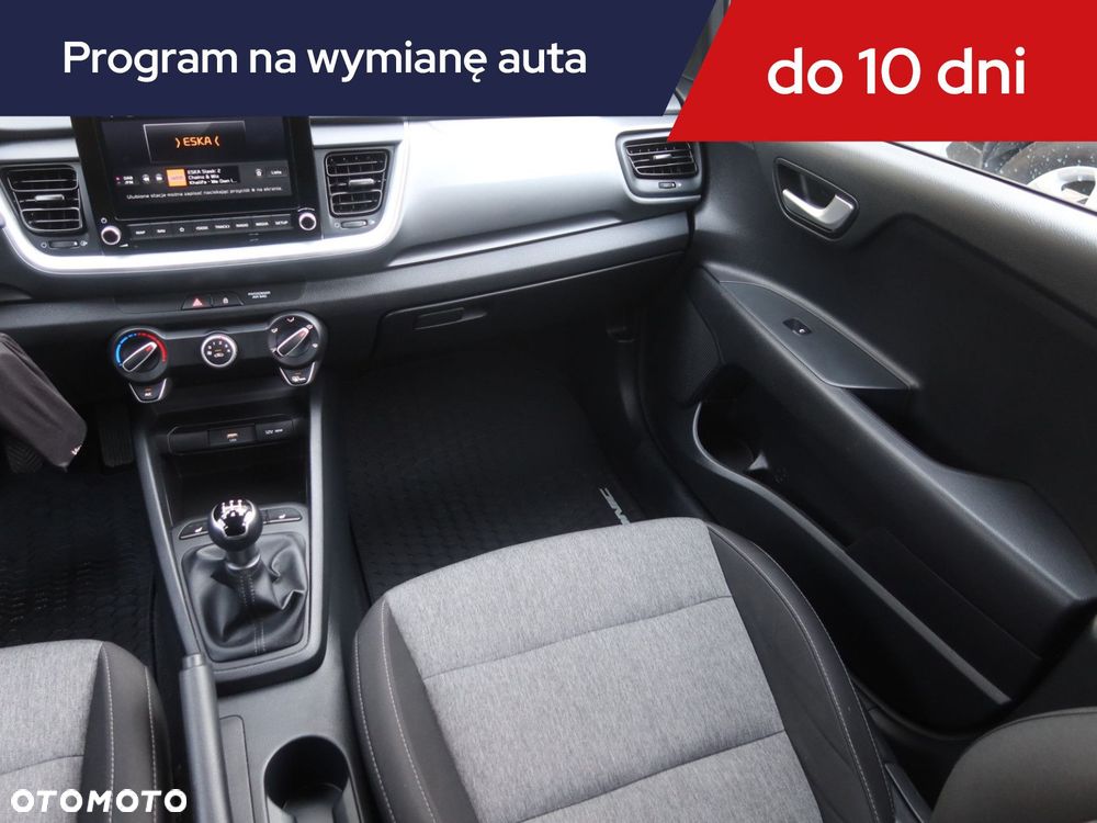 Kia Stonic - 9