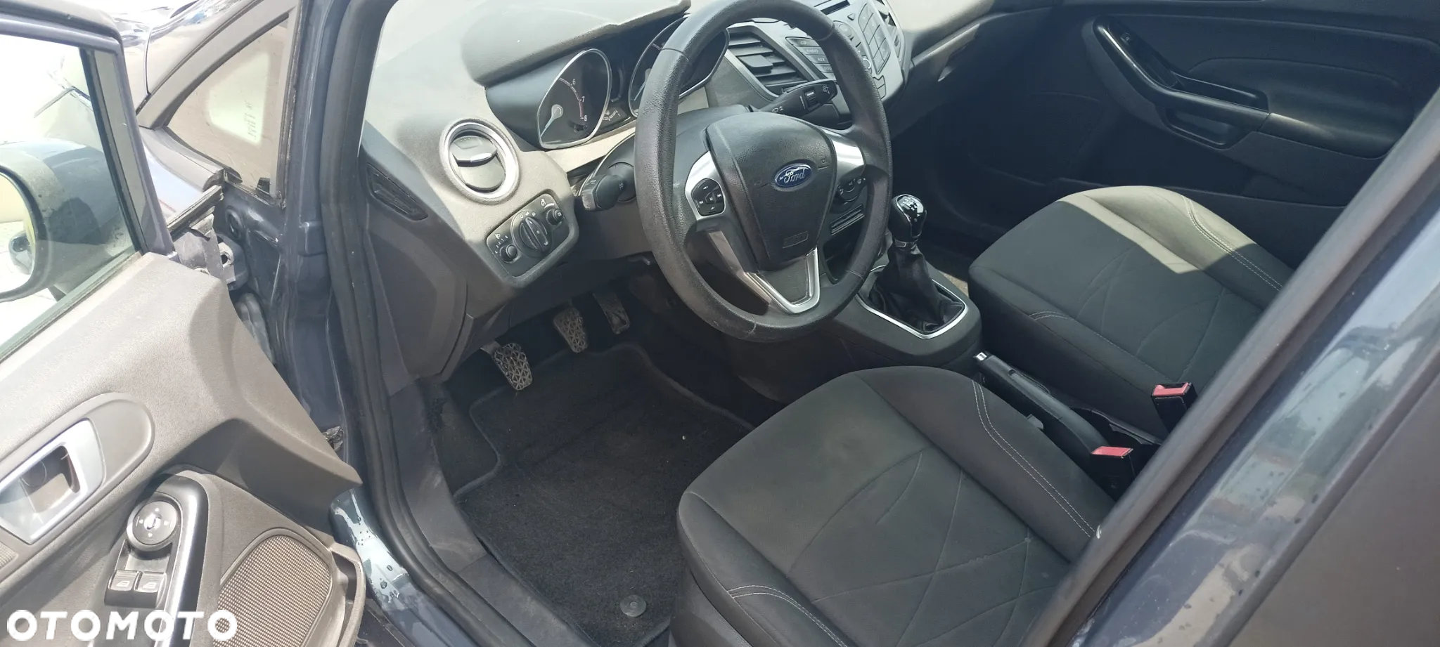 Ford Fiesta 1.25 Ambiente EU5 - 6
