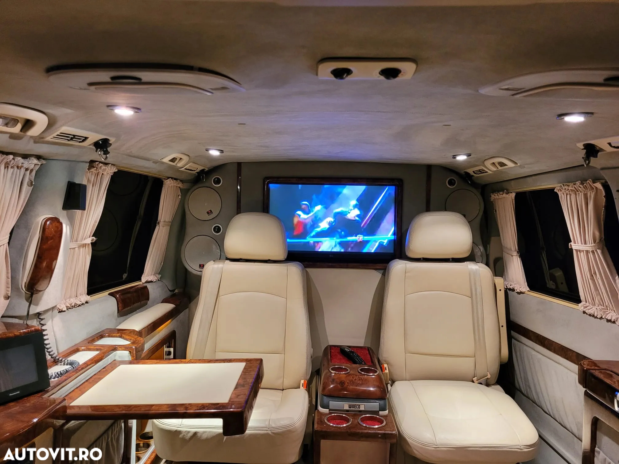 Mercedes-Benz Viano - 2