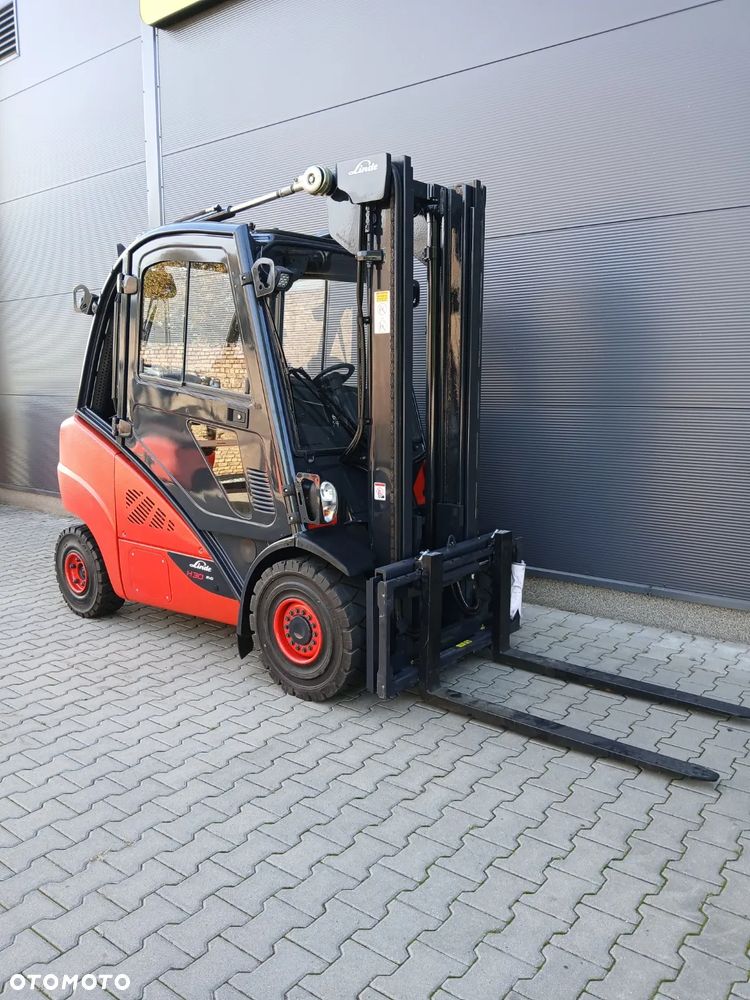 Linde H30T-02 - 3
