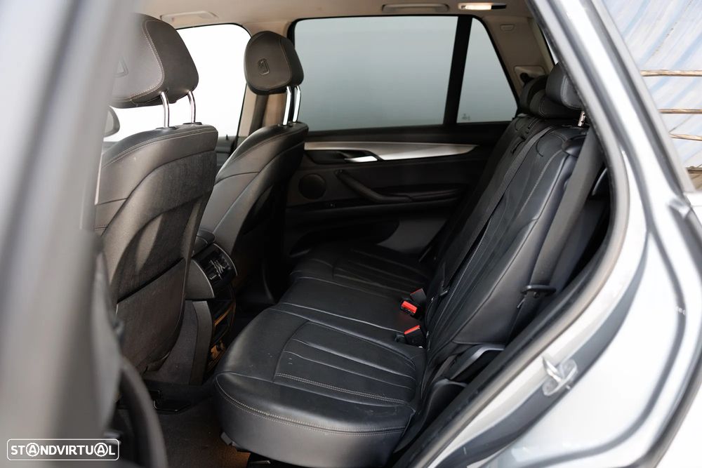 BMW X5 25 d sDrive Comfort 7L - 11