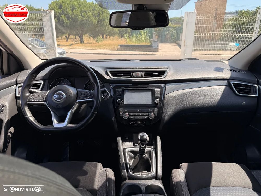 Nissan Qashqai 1.5 dCi N-Connecta J18+Led - 15