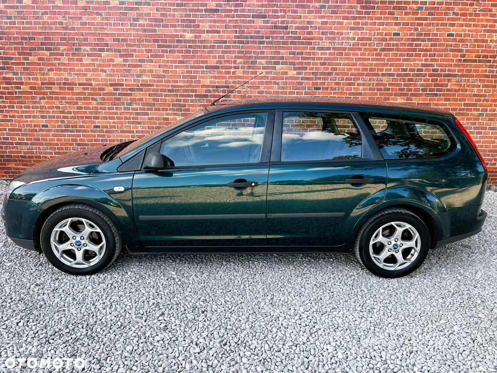 Ford Focus - 34