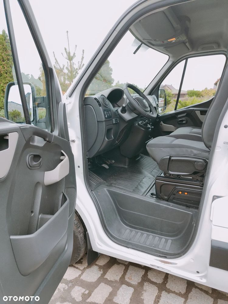 Renault Master 2,3 dCi - 17