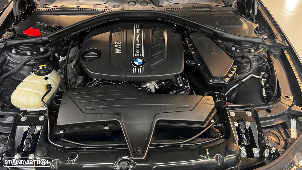 BMW 318 d Touring Auto Line Sport - 7