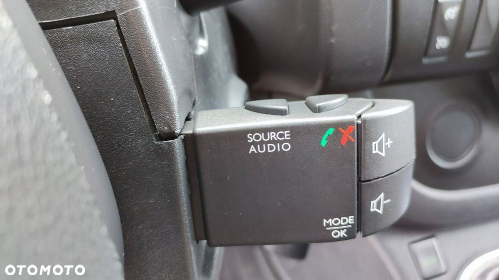 Opel Vivaro - 34