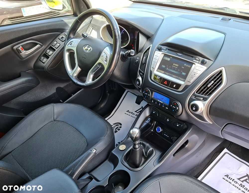 Hyundai ix35 1.6 2WD Fifa World Cup Edition - 20