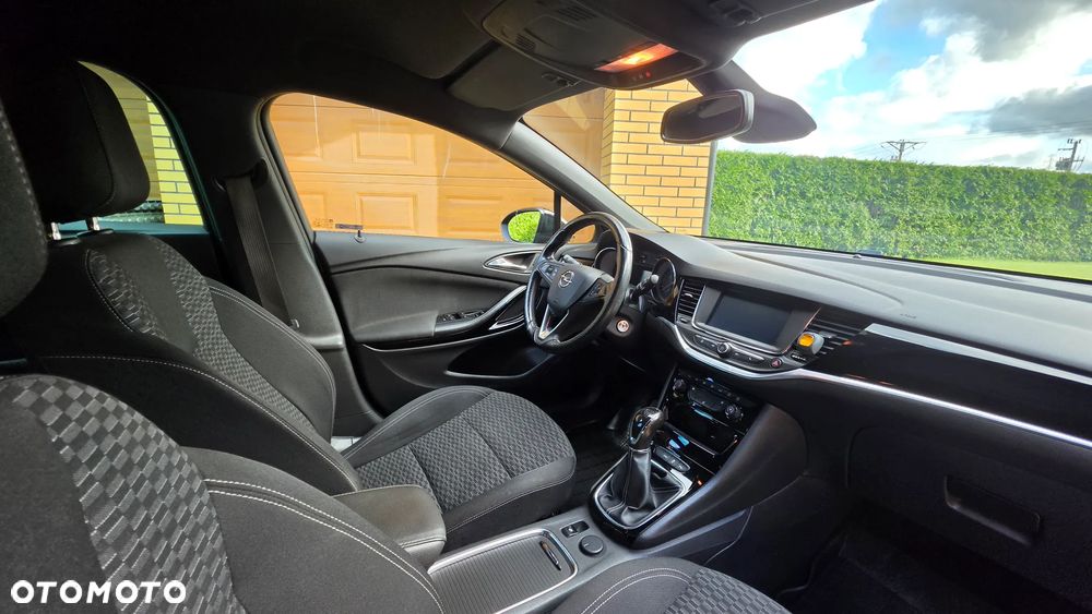Opel Astra 1.6 CDTI Business - 27
