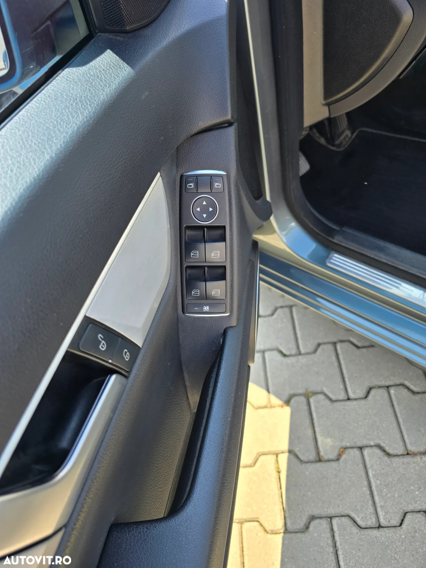 Mercedes-Benz C - 9