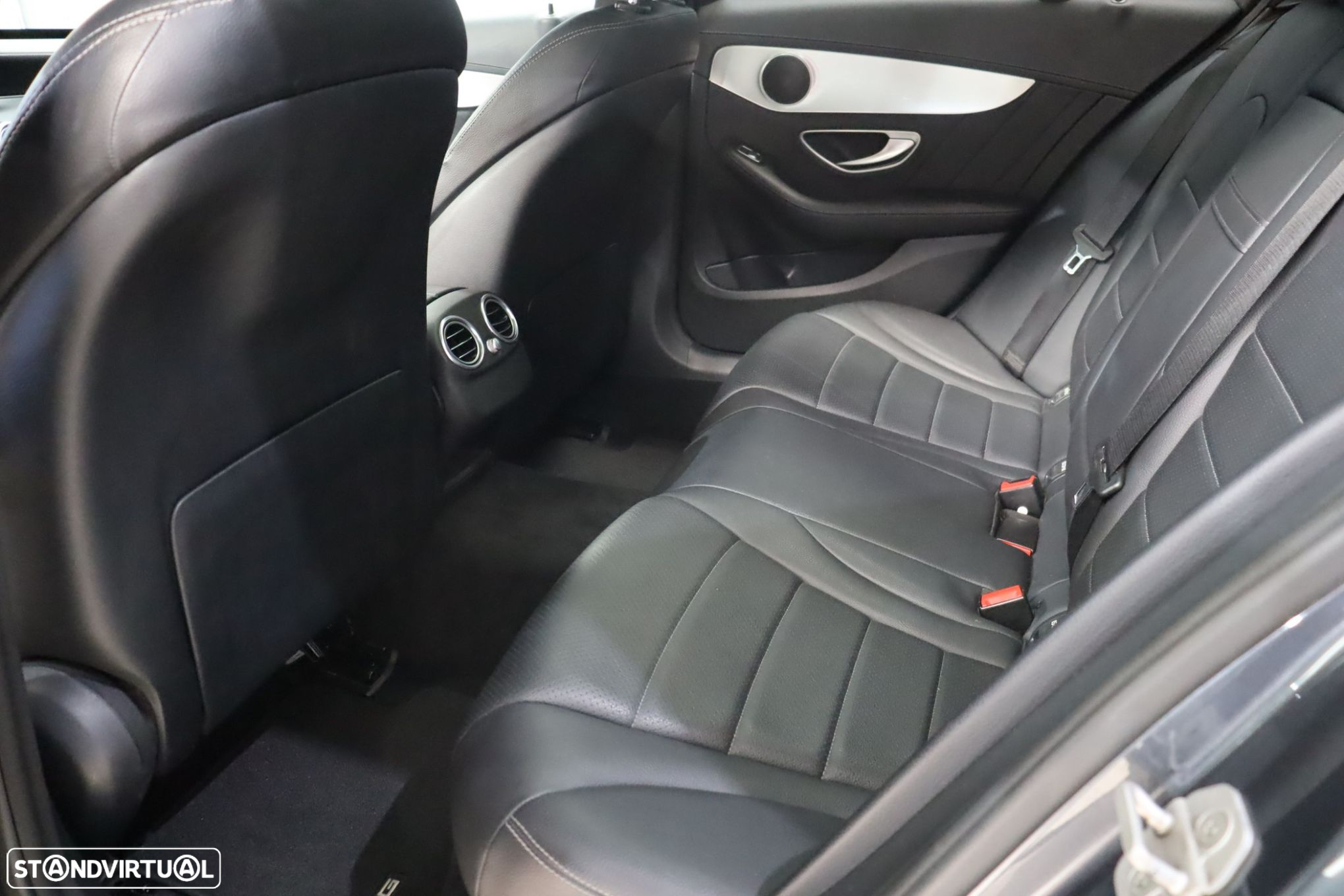 Mercedes-Benz C 180 d AMG Line Aut. - 41
