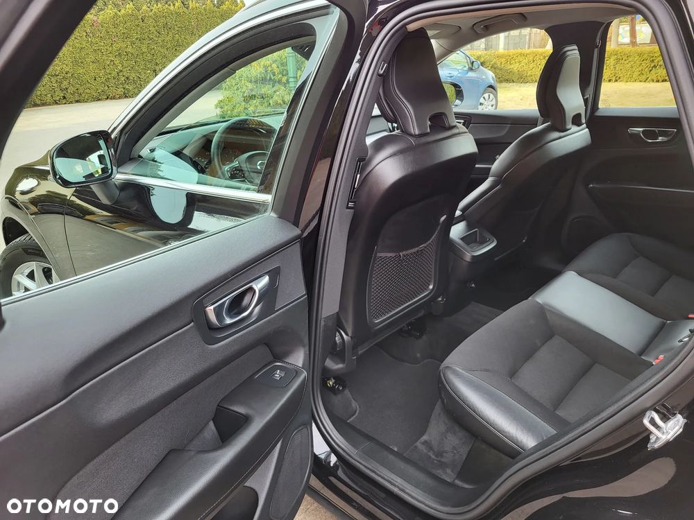 Volvo XC 60 - 19