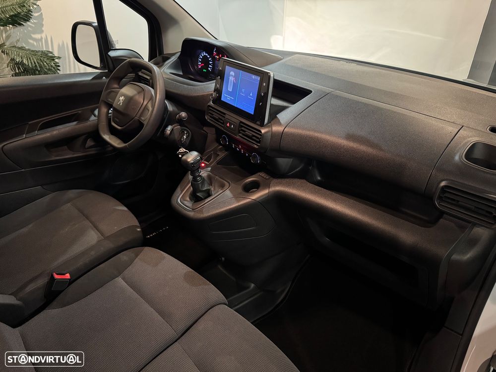 Peugeot Partner - 24