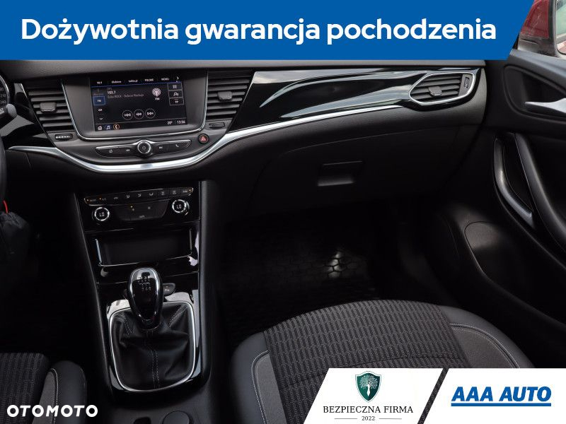Opel Astra - 9
