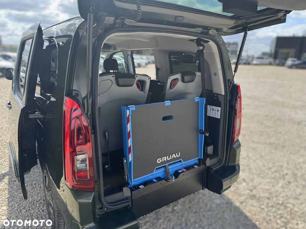 Toyota Proace City Verso Long 1.5 D-4D Family - 18