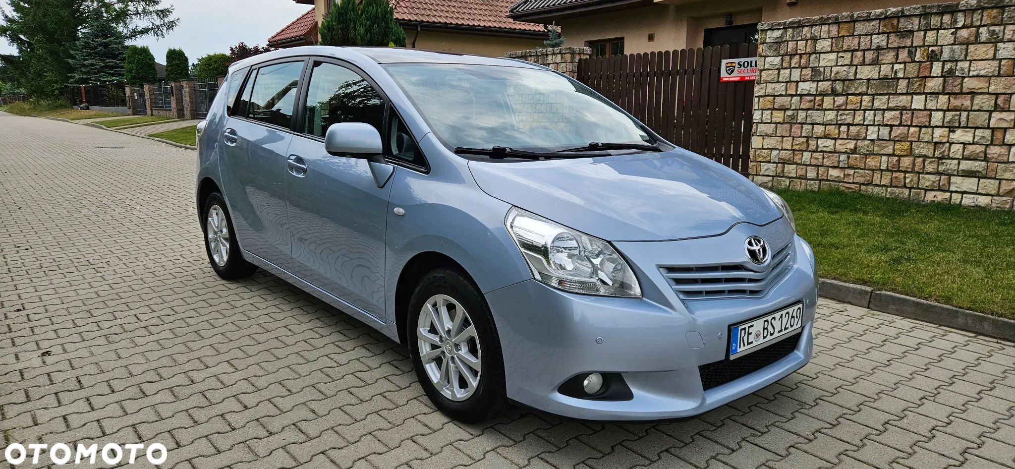 Toyota Verso - 1