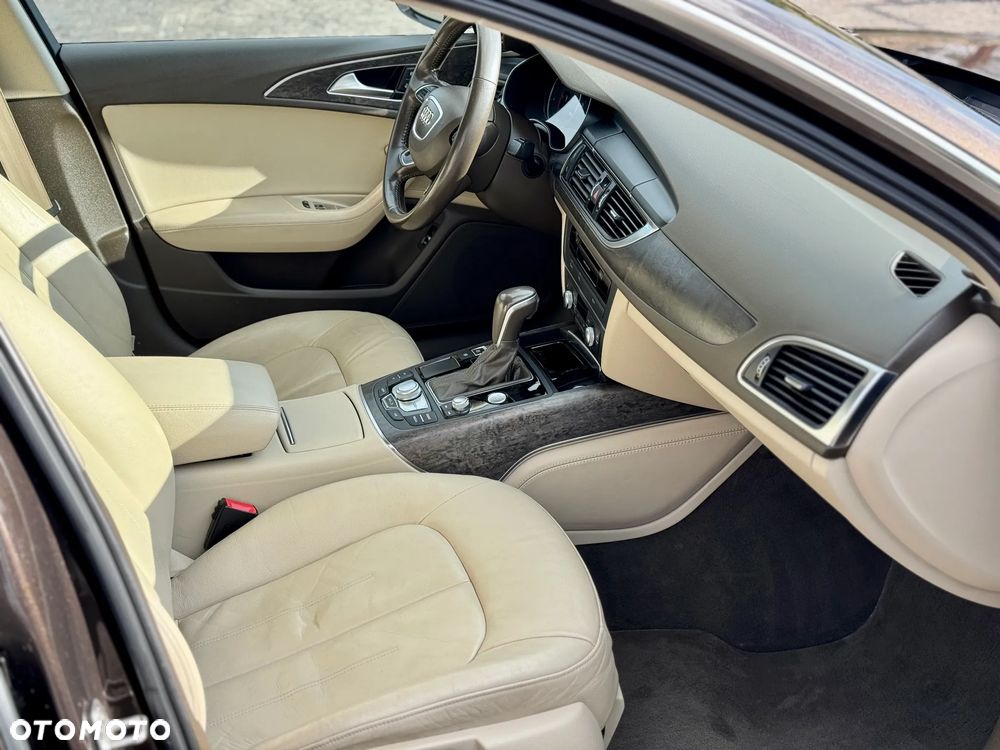 Audi A6 Avant - 15
