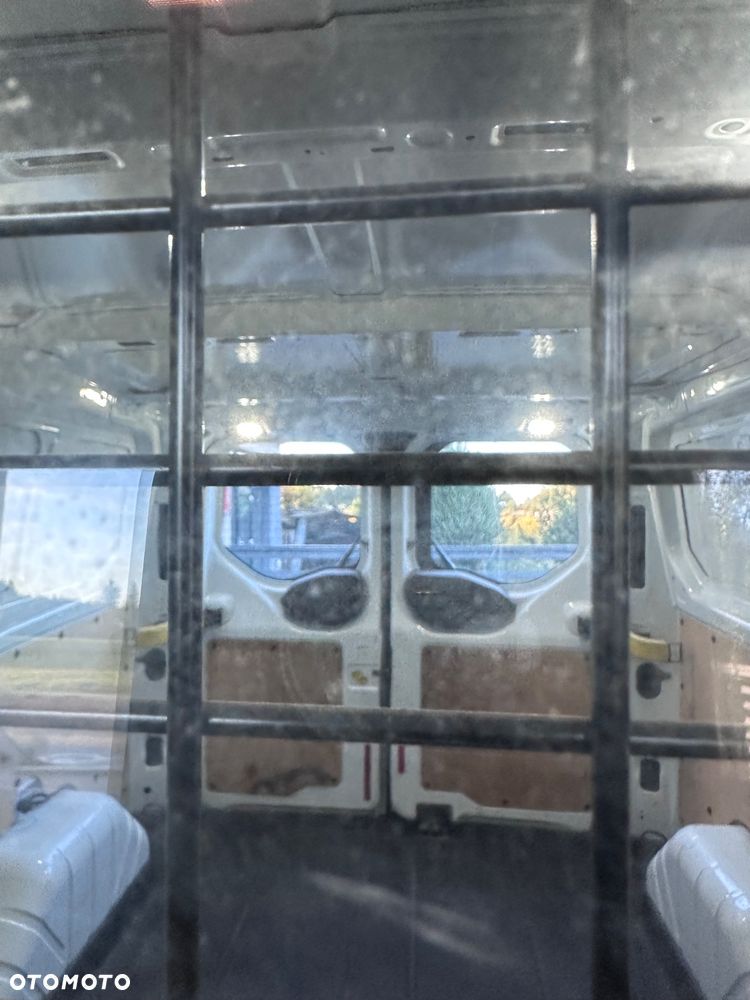 Ford Transit Custom - 16