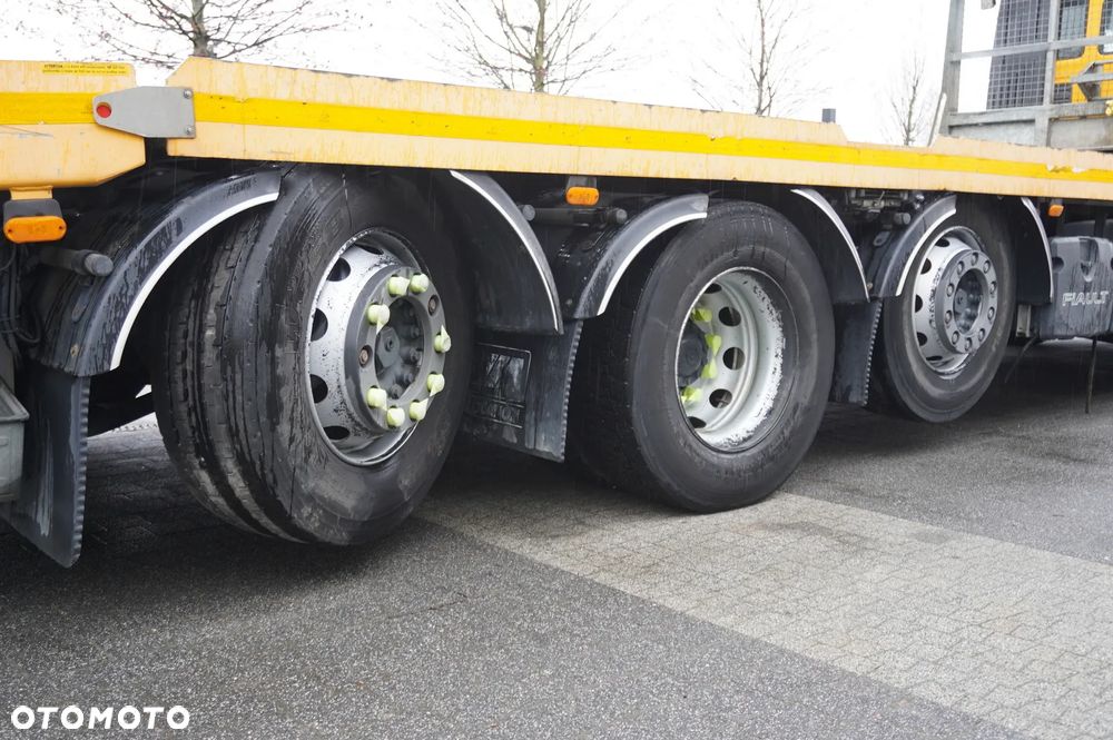 Iveco Stralis 420 8x2 / Zabudowa laweta Fiault / 2 osie skrętne / 17,6 t ładowności - 2