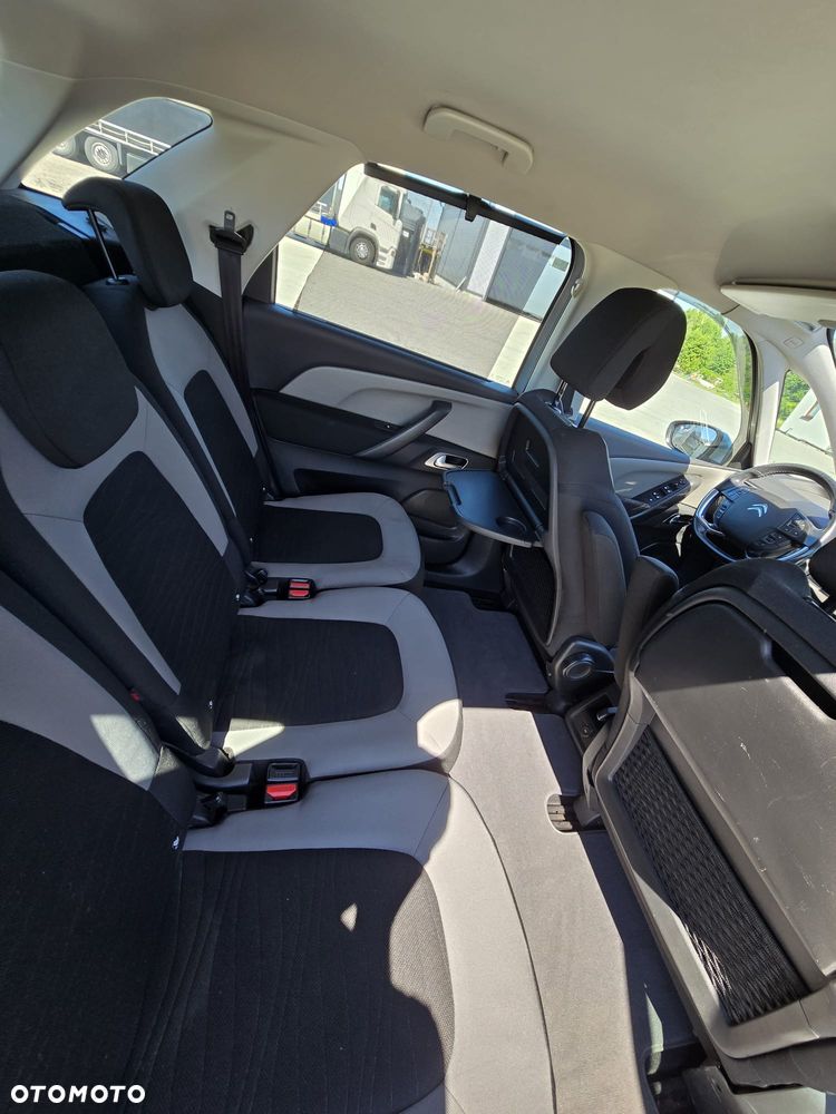 Citroën C4 Picasso VTi 120 Attraction - 12