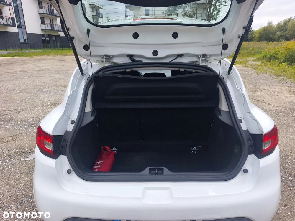 Renault Clio 1.5 dCi Energy Life - 11