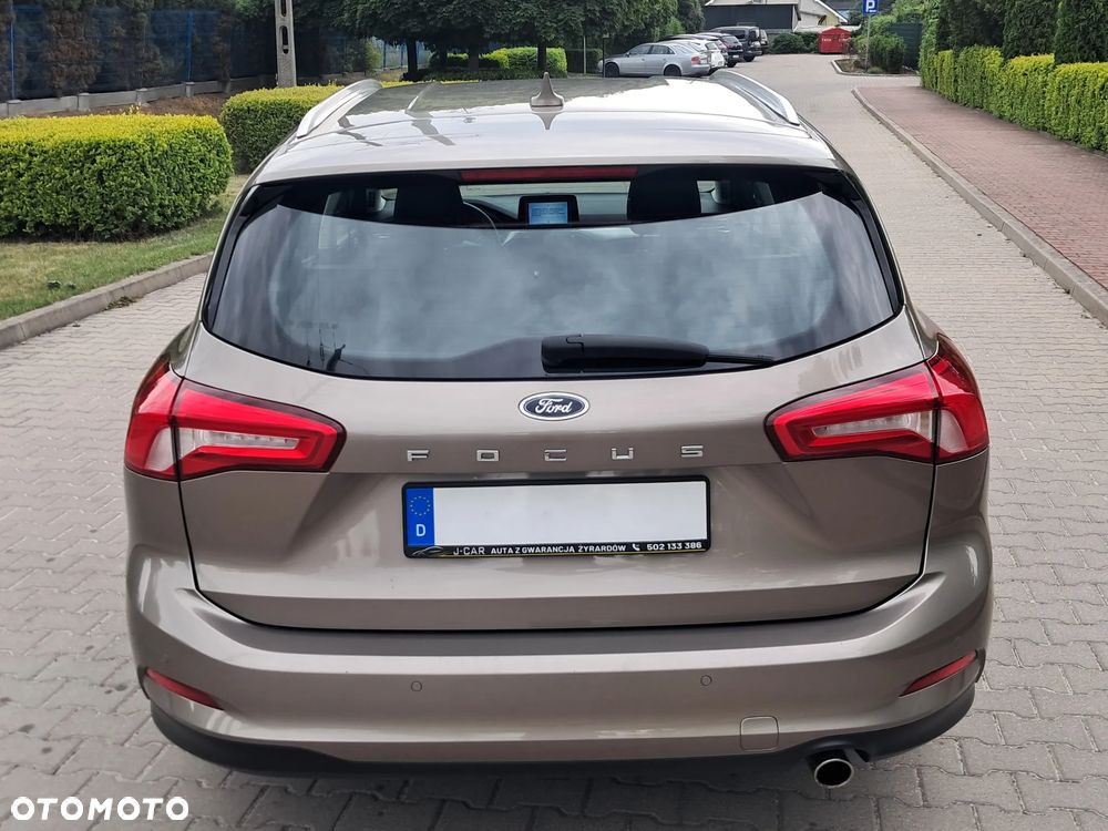 Ford Focus SW 1.5 EcoBlue S&S TITANIUM - 7