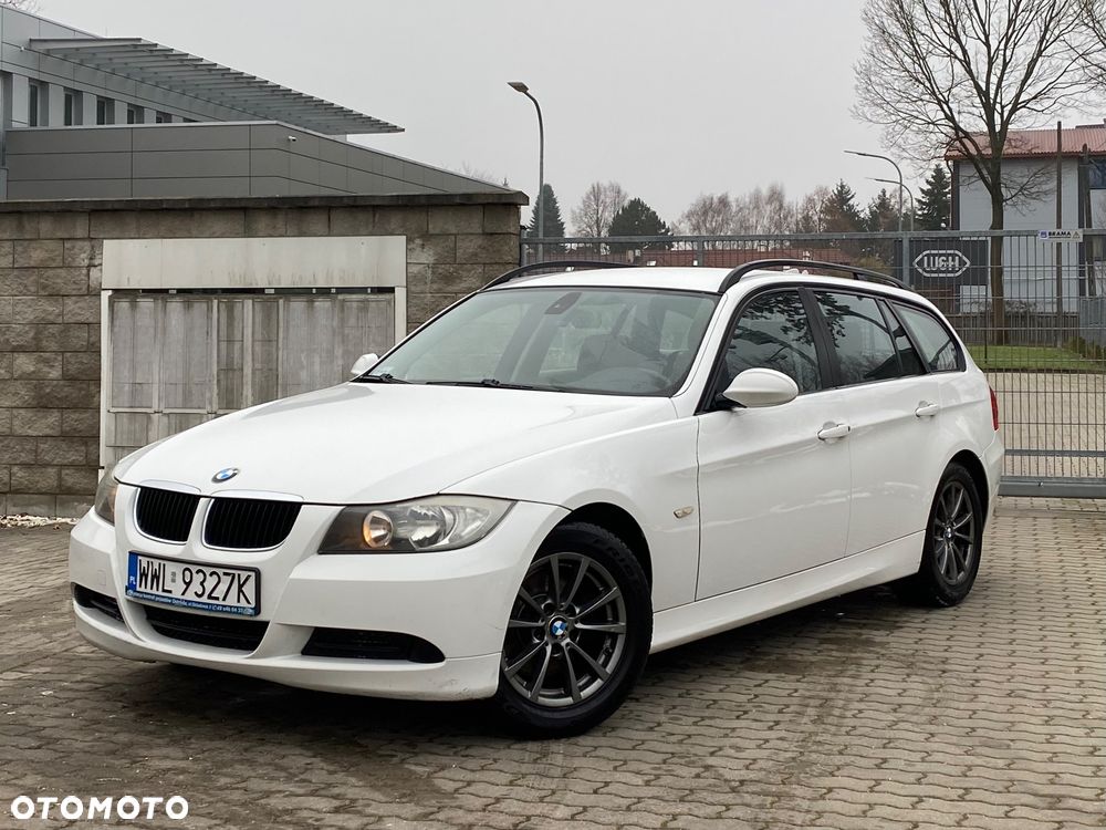 BMW Seria 3 318d - 1