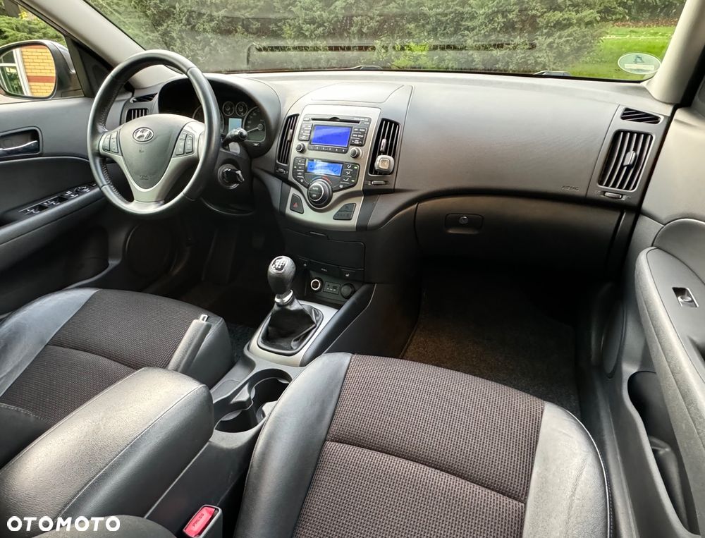 Hyundai i30 1.4 Edition Plus - 23