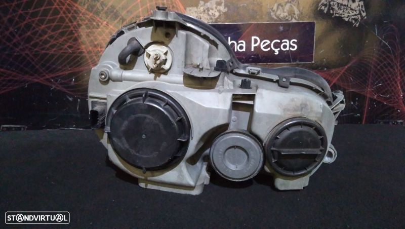 Ótica Esq Mercedes-Benz E-Class (W210) - 3