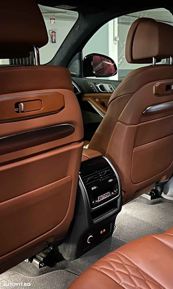 BMW X7 xDrive40d MHEV - 23