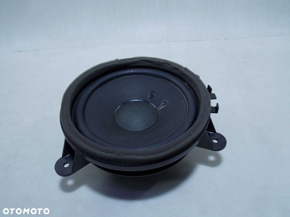 VOLVO V50 V70 III S60 II V60 XC60 GLOSNIK DRZWI 30657445 - 3