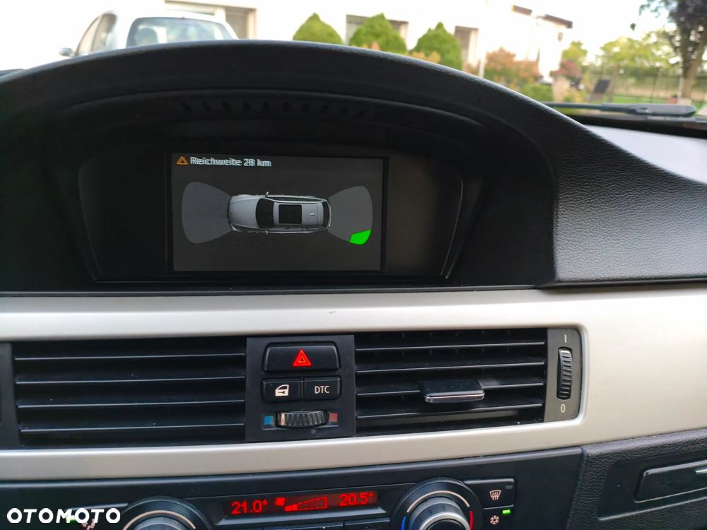BMW Seria 3 - 33