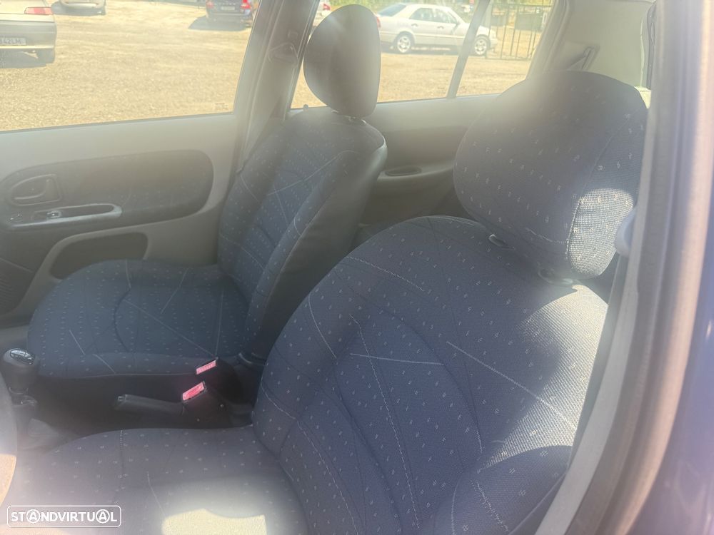 Renault Clio 1.2 16V Best Years - 12
