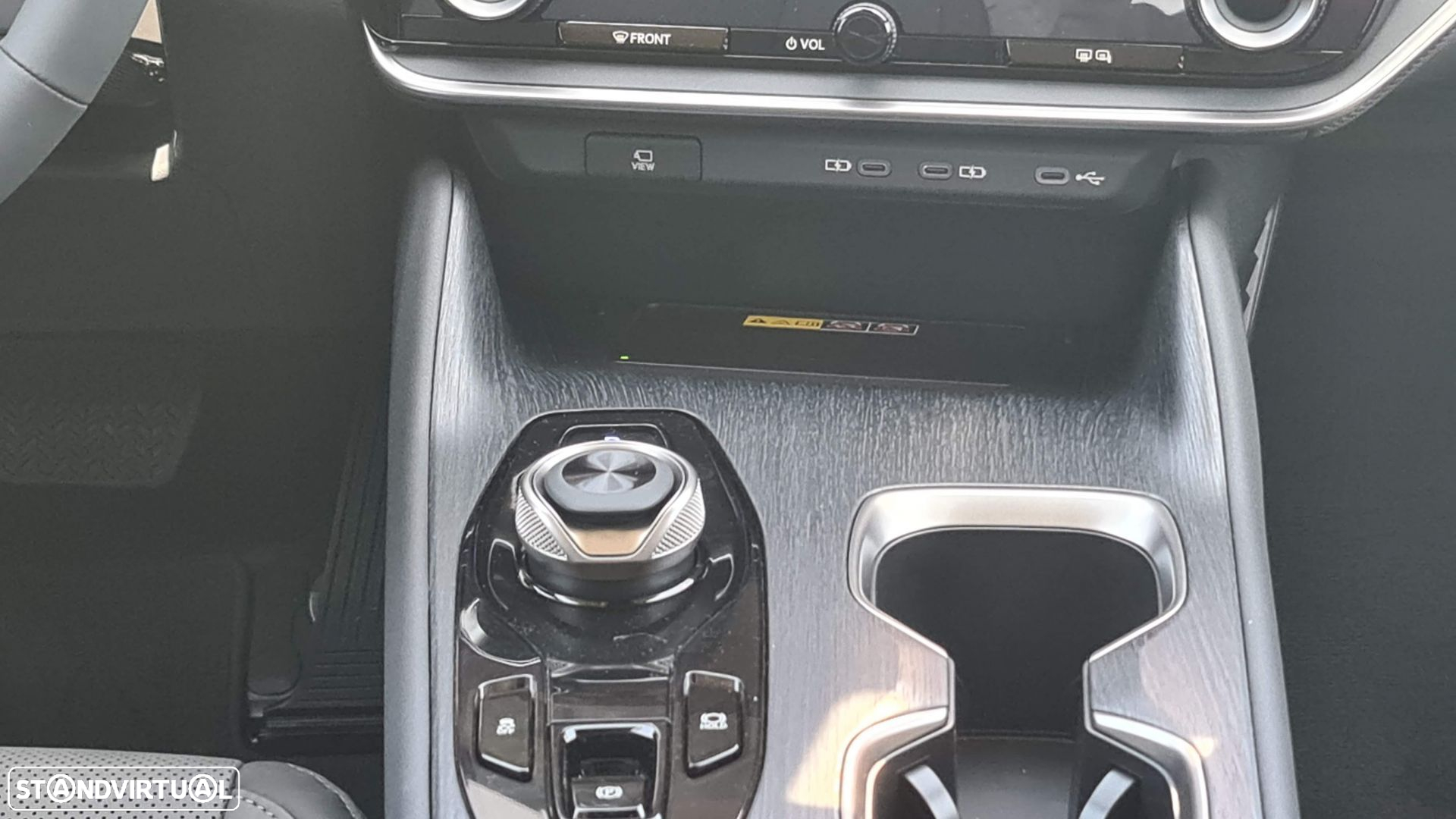 Lexus RZ 450e Executive Plus - 13