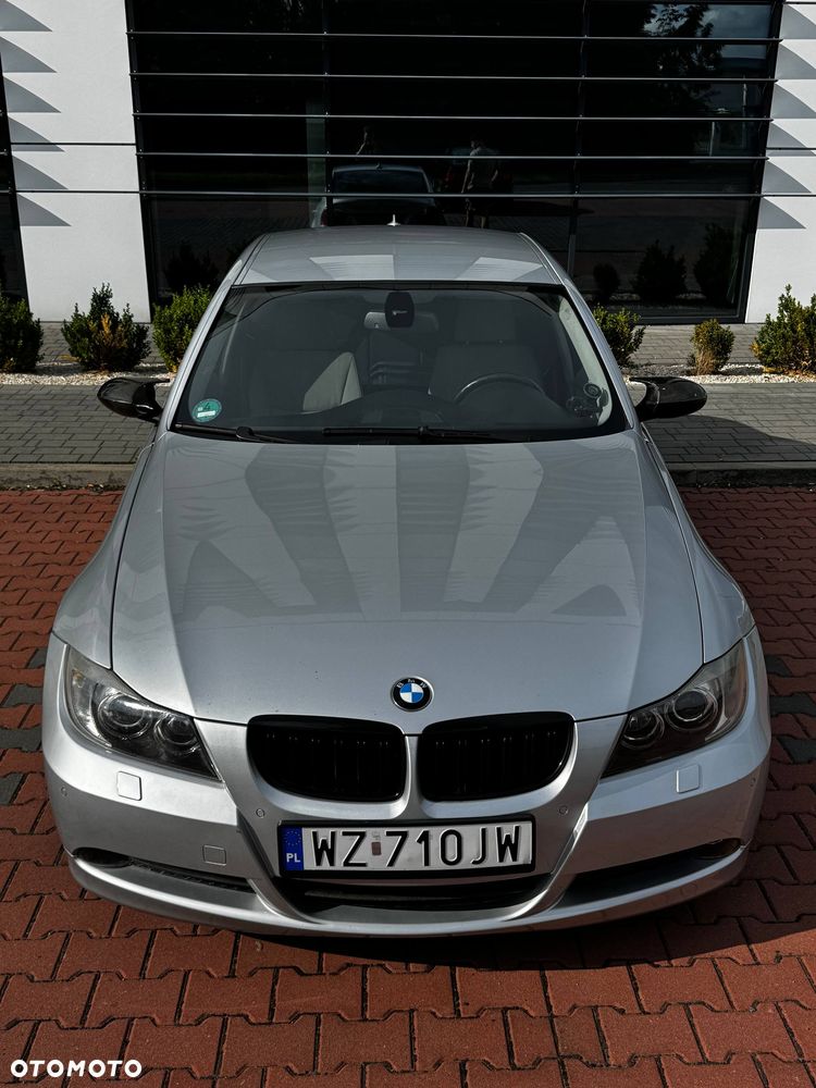BMW Seria 3 325i - 5