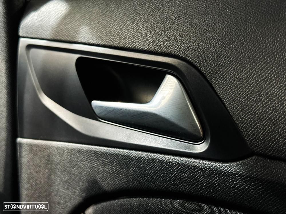 Peugeot 308 1.6 BlueHDi Allure - 26