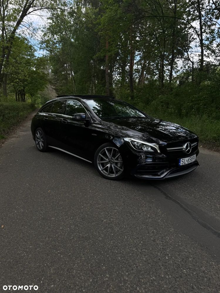 Mercedes-Benz CLA - 1