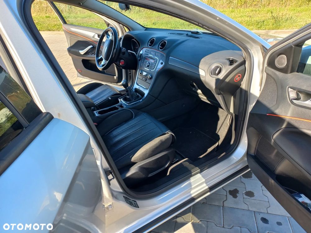 Ford Mondeo 1.6 Ambiente - 7