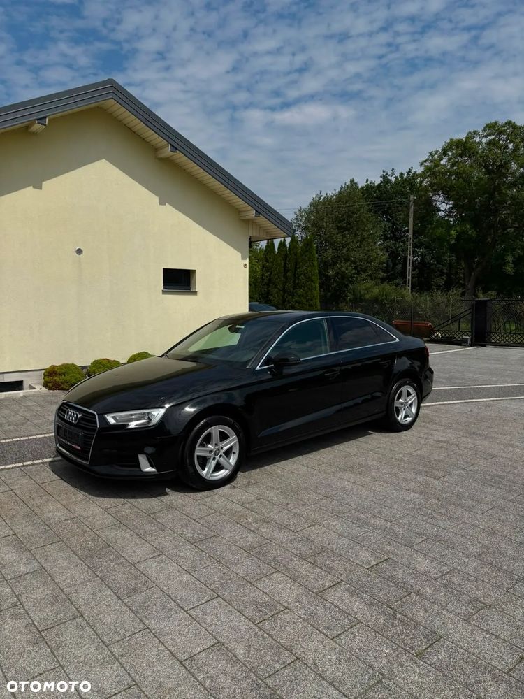 Audi A3 Limousine 1.6 TDI sport - 1