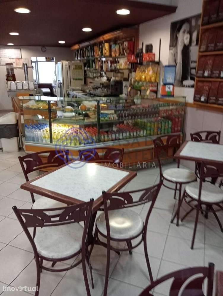 CAFÉ PARA VENDA, EM PLENO FUNCIONAMENTO - Grande imagem: 3/56