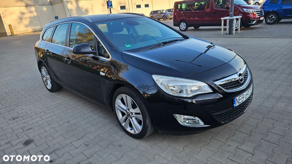 Opel Astra 1.4 T Sport - 2