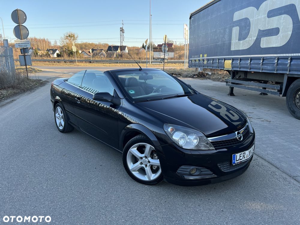 Opel Astra - 2