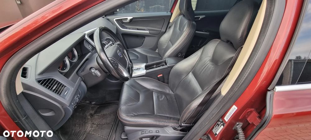 Volvo XC 60 - 23