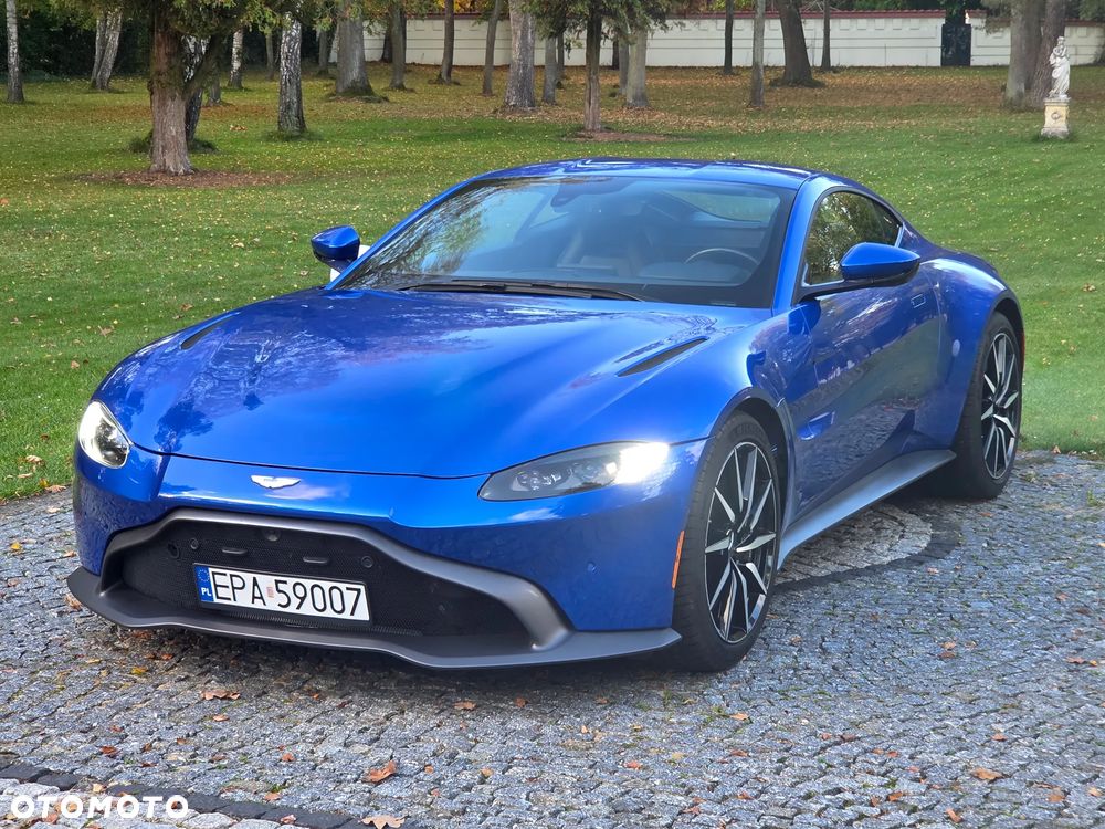 Aston Martin V8 Vantage Standard - 5