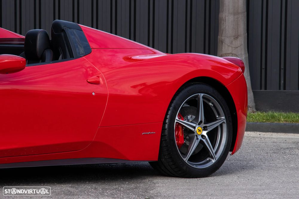 Ferrari 458 Spider - 5