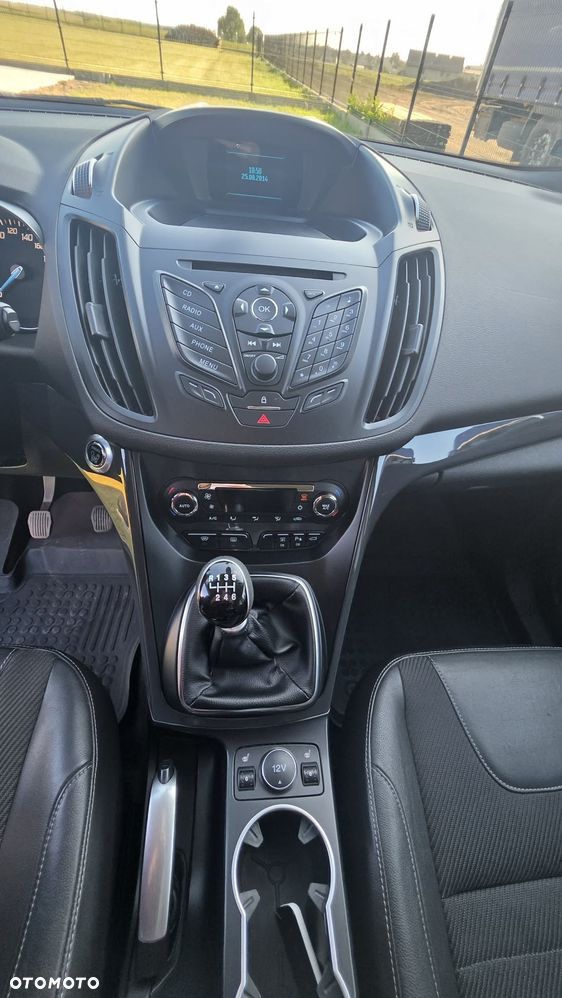 Ford Kuga 2.0 TDCi FWD Titanium - 10